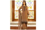 Women wearing lawn shirt hanging dupatta in her hand